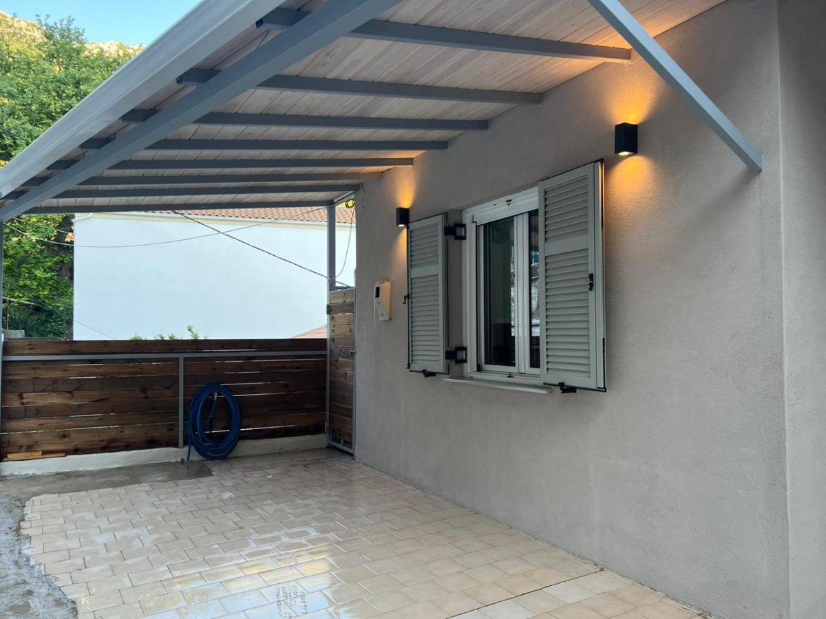 Sívros Gazena Houseヴィラ エクステリア 写真